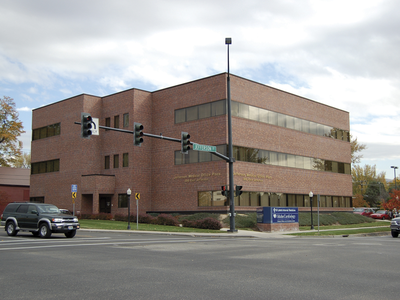 Exterior view of the building where St. Luke's Clinic – Idaho Cardiology Associates: Boise is located.