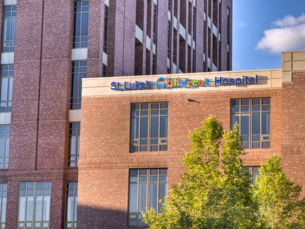 Exterior view of St. Luke's Children's Hospital: Boise where the Pediatric Inpatient Rehabilitation Unit is located.