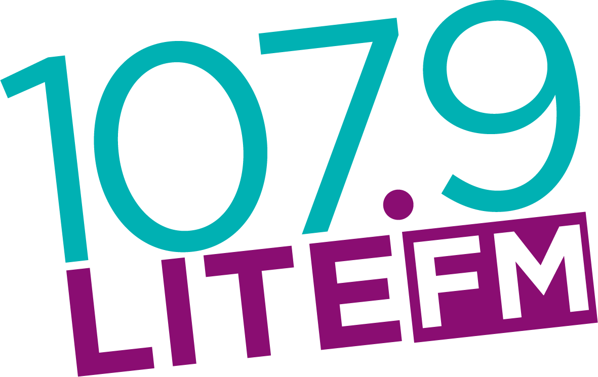 107.9 FM logo