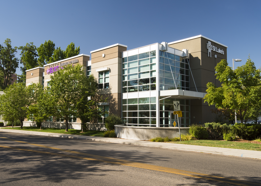 Entrance to Idaho Elks Hearing and Balance Center in Boise