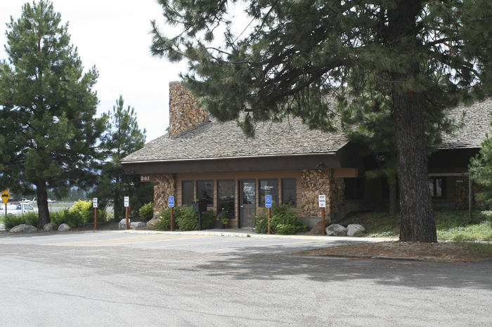 Entrance to St. Luke's Clinic - Behavioral Health: McCall