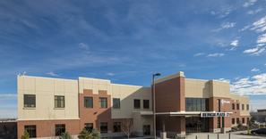 Exterior of St. Luke's Magic Valley Medical Plaza where St. Luke's Clinic – Occupational Health: Twin Falls is located.