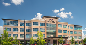 Street view of the West Valley Medical Complex where St. Luke's Clinic – Urology: Caldwell is located