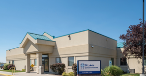 Entrance to St. Luke's Cancer Institute: Fruitland