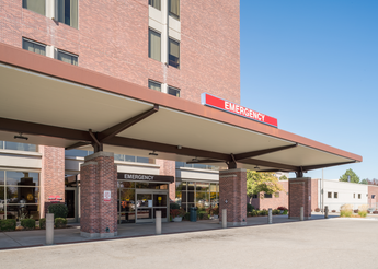 Entrance to St. Luke's Meridian Emergency Department