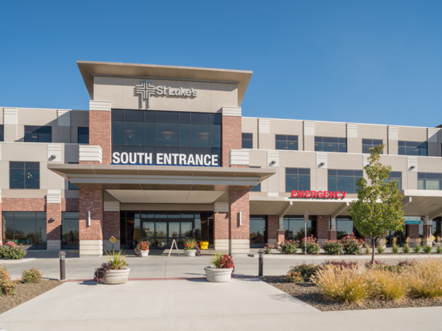 South entrance to St. Luke's Nampa Medical Center where St. Luke's Retail Pharmacy: Nampa, W. St. Luke's Dr. is located