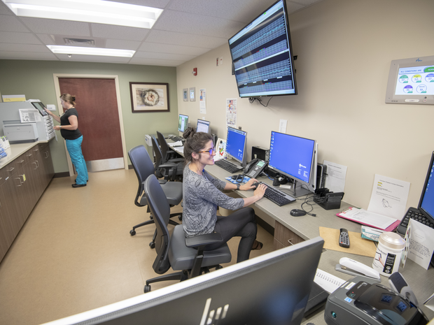 Man golfing near Mountain Home.