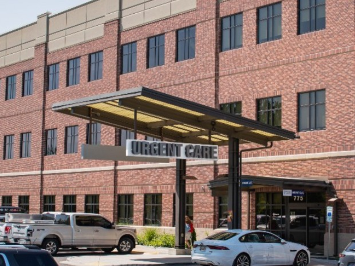 Entrance to St. Luke's Urgent Care: Twin Falls