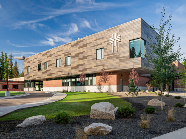 Exterior view of St. Luke's McCall Medical Center