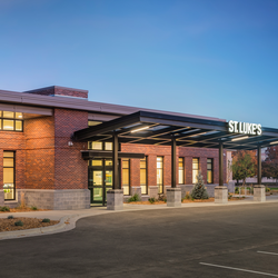 Entrance to St. Luke’s Clinic – Primary Care: Nampa