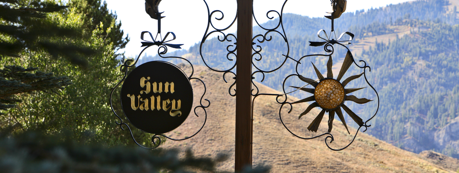 Sun Valley sign