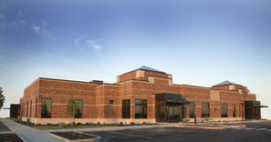 Entrance to St. Luke's Clinic - Internal Medicine: Twin Falls, Addison Ave.