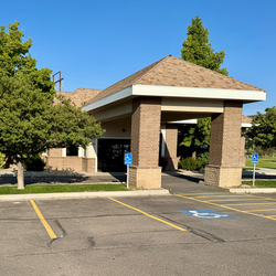 Entrance to St. Luke’s Clinic – Neurology and Physical Medicine and Rehabilitation: Twin Falls