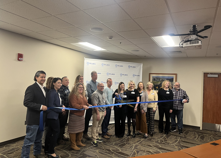 St. Luke's leaders hosted a ribbon-cutting Jan. 14, 2025 at the Nampa Medical Center.