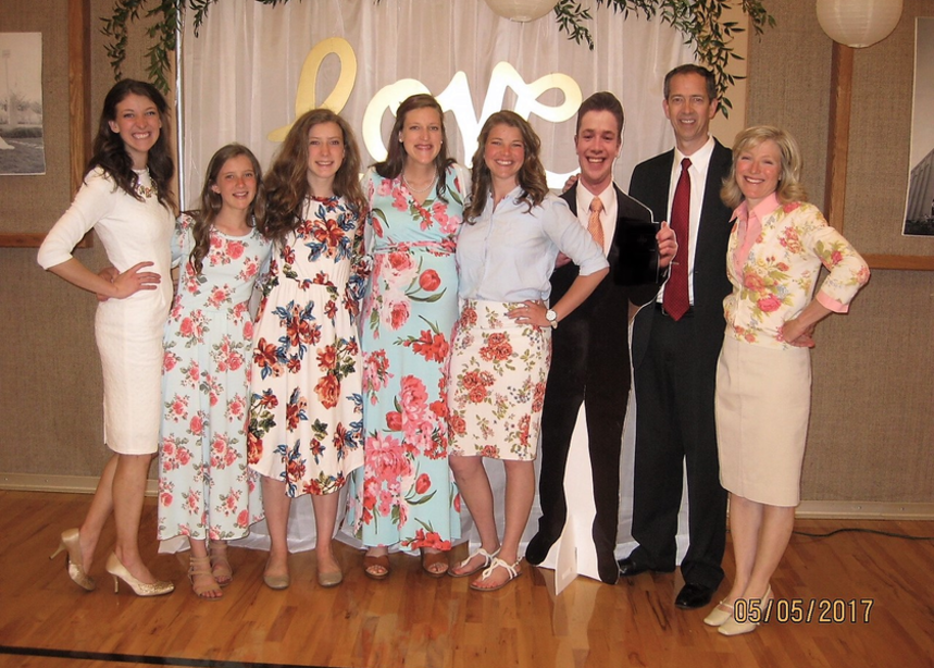 Lesa and her family.
