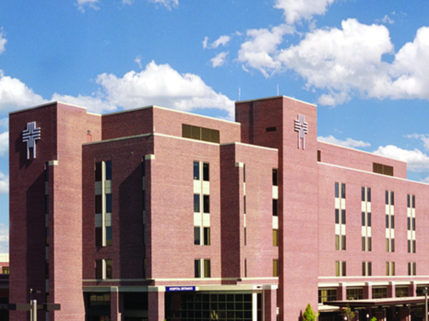 Exterior view of St. Luke's Meridian Medical Center where Infusion Services are located.