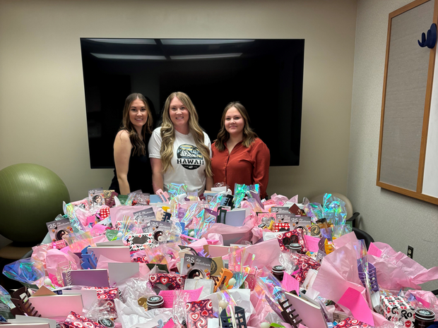 Giving back: On special day, former NICU mom helps St. Luke's families with gift bags