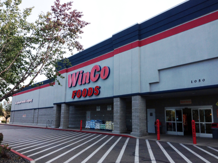 Entrance to WinCo Foods on Progress Avenue in Meridian where the medication locker is located.