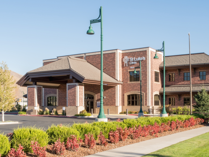 Entrance to St. Luke's Clinic – Mental Health Services: Hailey