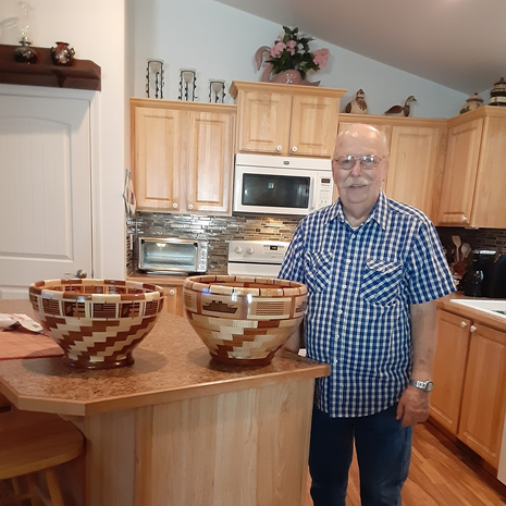 patient Ronald in his home